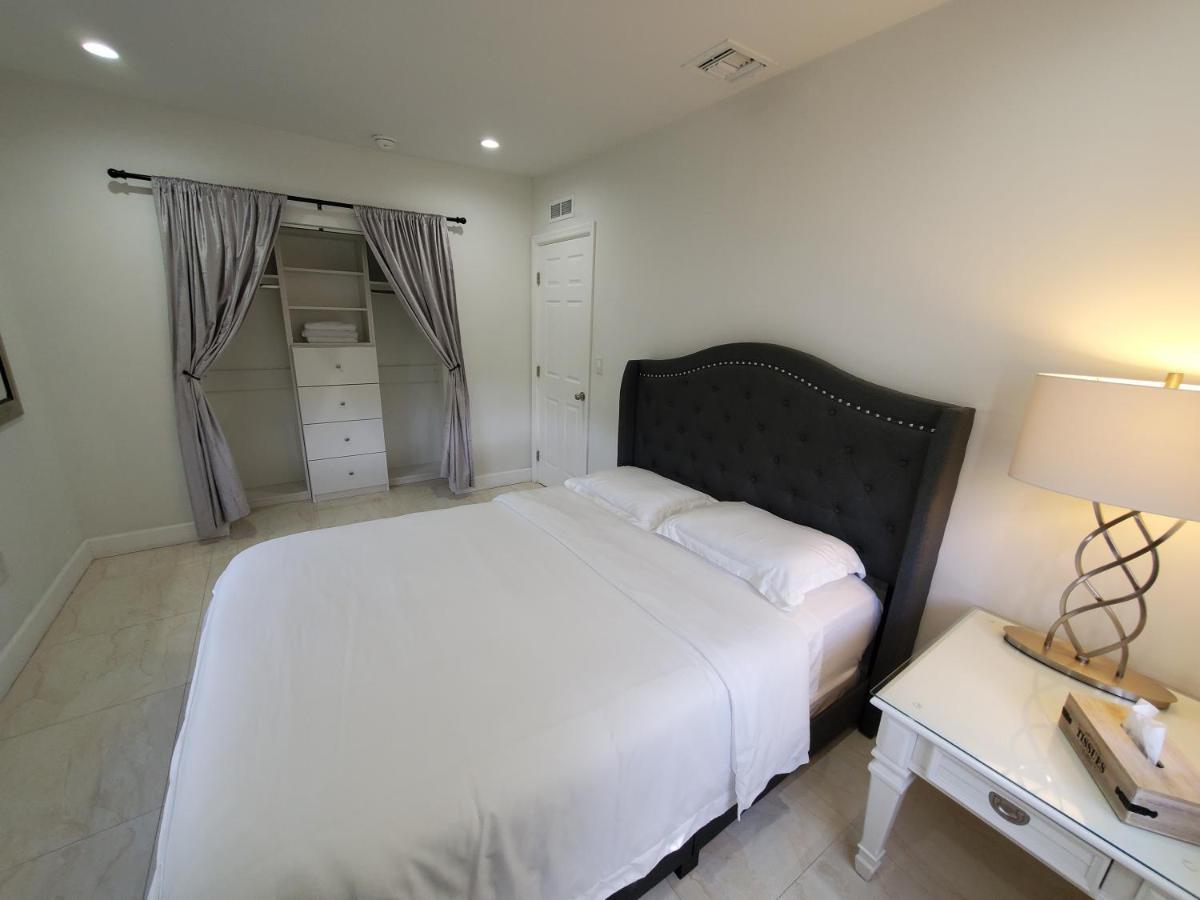 Villa Miami-Airport Oasis Vip House Esterno foto